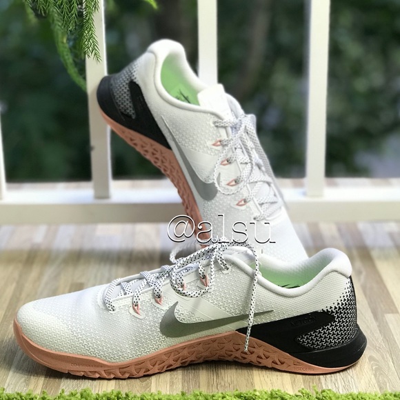 nike metcon white black sail